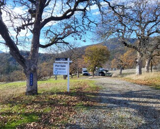 1652 China Gulch Rd, Jacksonville, OR 97530