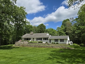 90 Beech Rd, New Canaan, CT 06840