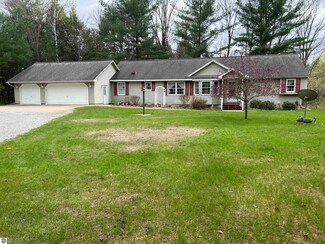 2425 Deerfield Trail, Mikado, MI 48745