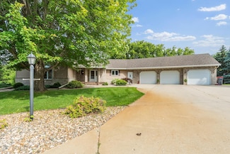 1500 Mcauliffe Place NW, Alexandria, MN 56308