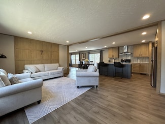 443 Sickler Rd, Hohenwald, TN 38462