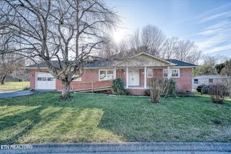 131 Old Watkins Rd, Crossville, TN 38555