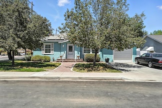 802 E Academy Ave, Tulare, CA 93274