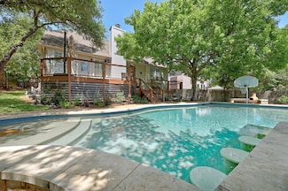 8909 Beatty Ct, Austin, TX 78749