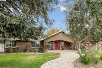 4719 Faith Home Rd, Ceres, CA 95307