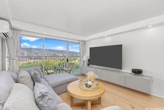 2211 Ala Wai Blvd Unit 906, Honolulu, HI 96815