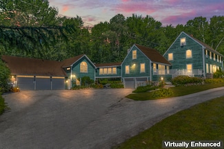 148 Spiller Hill Rd, Raymond, ME 04071