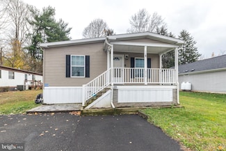 250 Wooded Dr, Quakertown, PA 18951