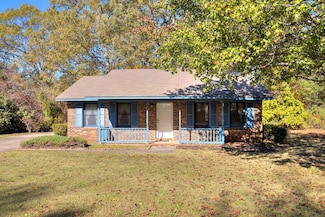 4600 Peach Orchard Rd, Rembert, SC 29128