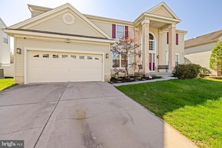 13 Moray Ln, Sewell, NJ 08080