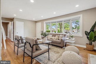 19 Atherton Rd, Lutherville Timonium, MD 21093