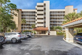 15171 Cedarwood Ln Unit 3204, Naples, FL 34110