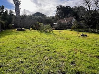 21710 Regnart Rd, Cupertino, CA 95014