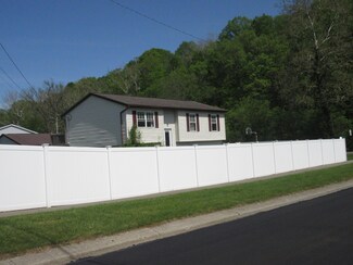 632 Licking View Dr, Heath, OH 43056