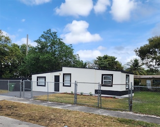 1613 NW 11th St, Fort Lauderdale, FL 33311