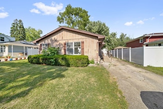 1025 S Ardmore Ave, Villa Park, IL 60181
