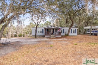 297 Bluff Dr, Bloomingdale, GA 31302