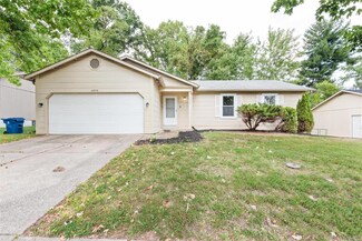 4975 Evelynaire Dr, Florissant, MO 63033