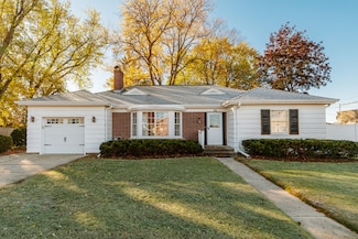 113 W Water St, Princeton, WI 54968