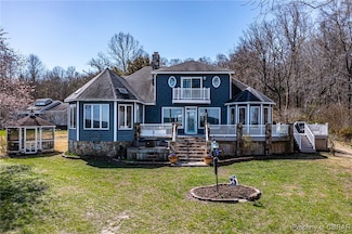 289 Oyster Shell Rd, Tappahannock, VA 22560