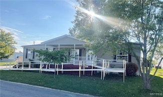 1341 Village Park Dr, Alden, NY 14004