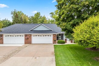 1134 Lois Ct, Saint Paul, MN 55126