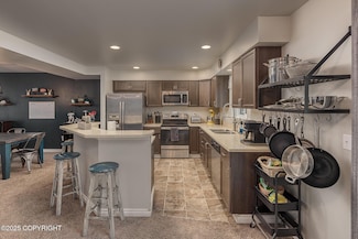 404 N Denali St, Palmer, AK 99645