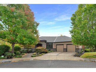 2822 Edgewater Dr, Eugene, OR 97401