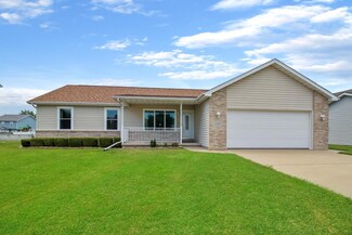 1140 S Virginia St, Hobart, IN 46342