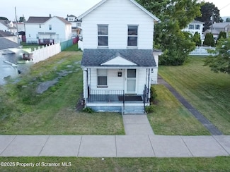 79 E 1st St, Wyoming, PA 18644