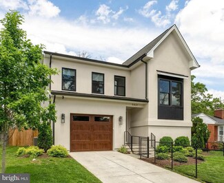 5421 4th St S, Arlington, VA 22204