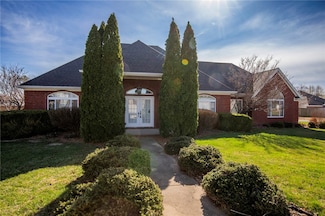 115 NW Orchard Way, Bentonville, AR 72712