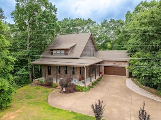 197 Catherine Heights Rd, Hot Springs, AR 71901