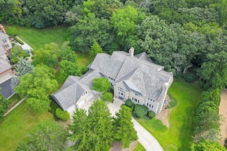 3 Hillburn Ct, North Barrington, IL 60010