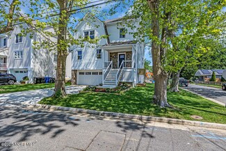45 Shore Acres Ave, Middletown Township, NJ 07748