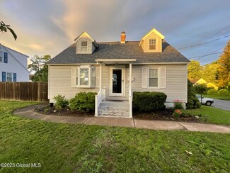 1141 Fort Hunter Rd, Schenectady, NY 12303
