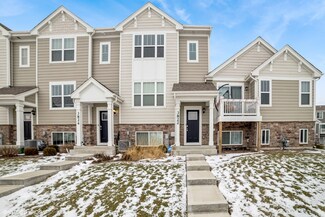 3822 Currant Ln, Elgin, IL 60124