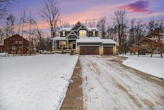 337 Silverton Dr, Muskegon, MI 49444