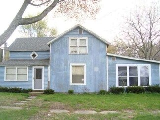 207 Mary Anne St, Liberty Center, OH 43532