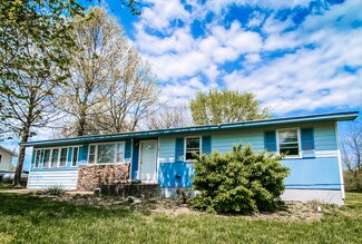 103 Silverleaf St, Exeter, MO 65647