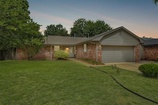 3725 N Grant Ave, Bethany, OK 73008