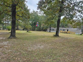 645 Deer Park Dr, Brookeland, TX 75931