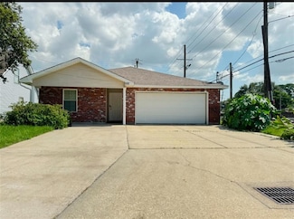 100 Gaudin St, Gretna, LA 70056
