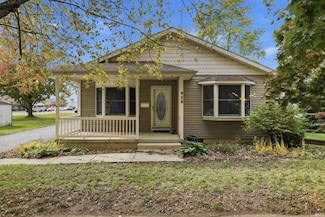 428 S Main St, Churubusco, IN 46723