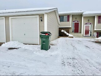 3288 Dodd Ln, Saint Paul, MN 55121