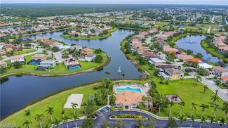 2533 Deerfield Lake Ct, Cape Coral, FL 33909