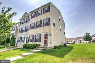 220 Kentshire Dr, Lancaster, PA 17603