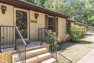 1224 Old Mill Rd, Auburn, AL 36830