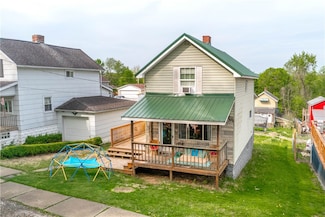 43 Larimer Ave, Bobtown, PA 15315