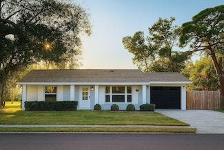 4700 Chancellor St NE, Saint Petersburg, FL 33703